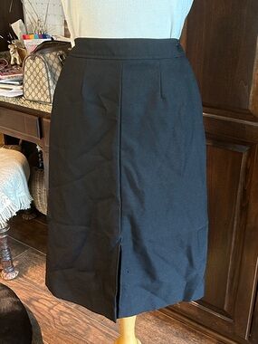 1980’s Percussion Sz 24 Classic Black Front-Slit Pencil Skirt